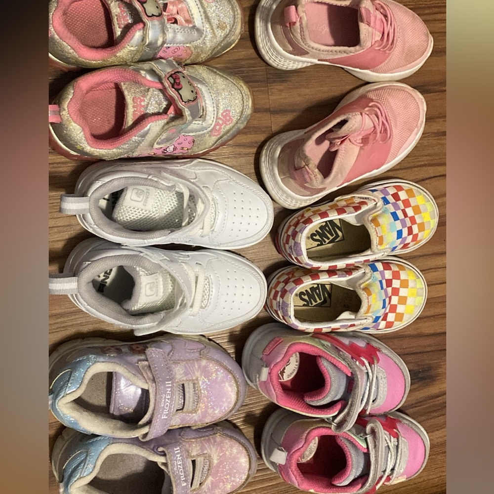 girls 6-7c sneakers